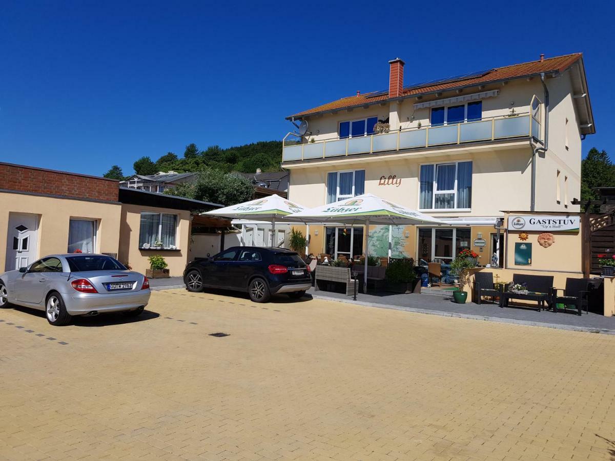 Pension Lenz - Haus Bruno Und Jesko Sassnitz Exterior foto